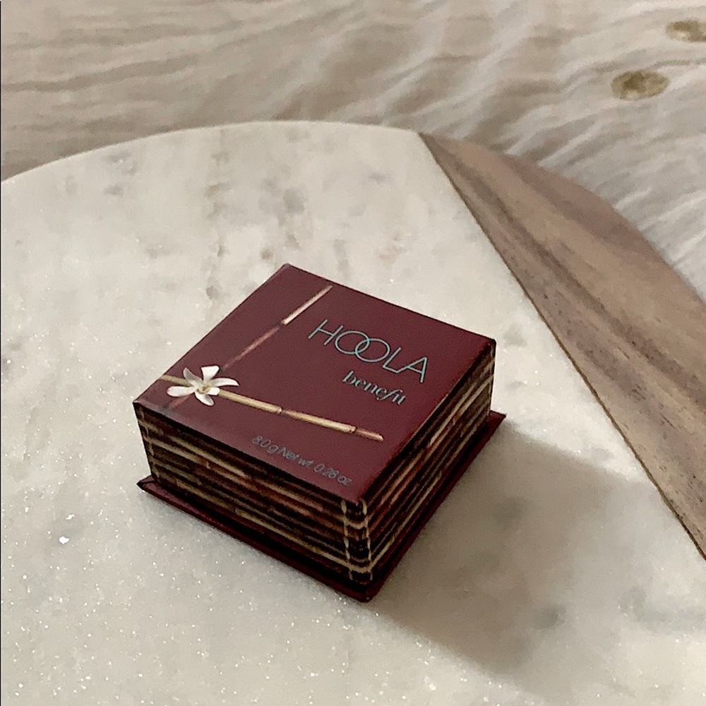 *Full-size* Hoola - Benefit Matte Bronzer